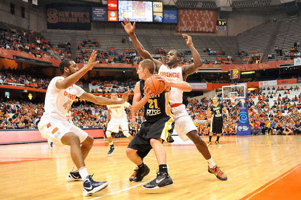 弗拉格：詹姆斯&东契奇&里夫斯像三头龙，他们都能撑起球队